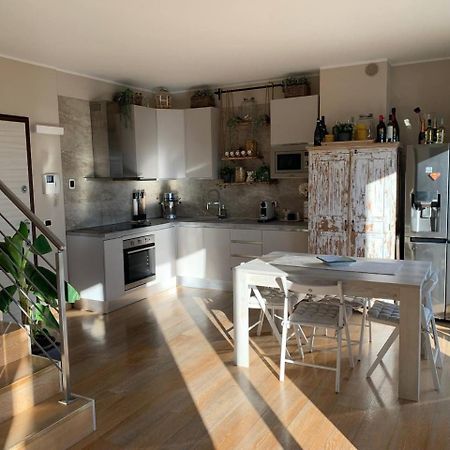 Residenza Taliedo, In Casa Privata, Abitata, Solo Camera Doppia E Bagno Personale Milánó Kültér fotó
